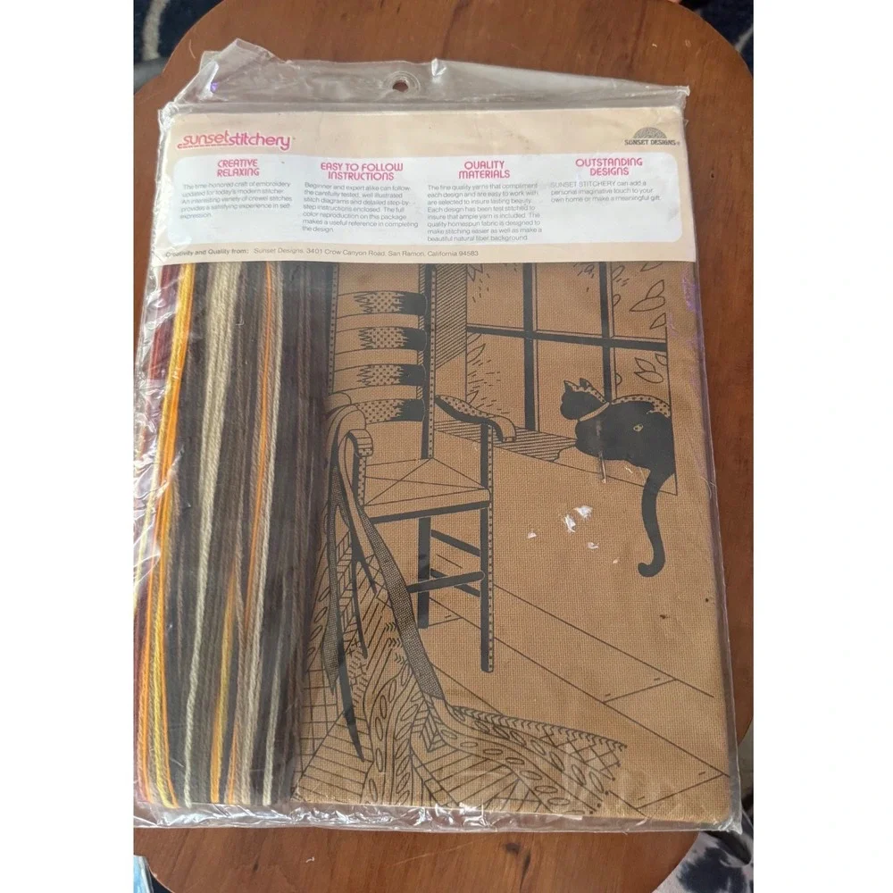 Vintage 1979 Sunset Stitchery Cozy Corner Crewel Kit Beth Rienstra Cat 2696 NOS